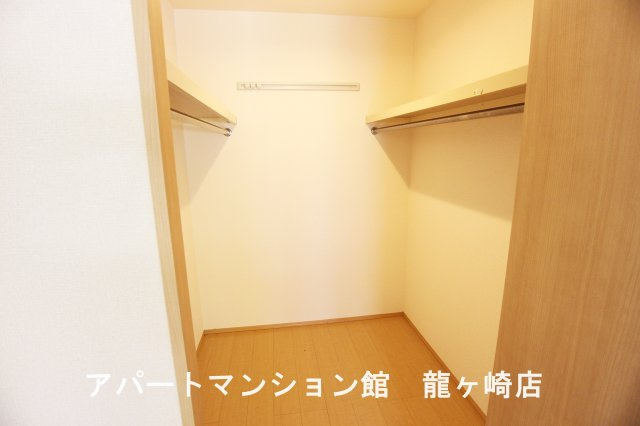 グランドステージ久保台Aの収納