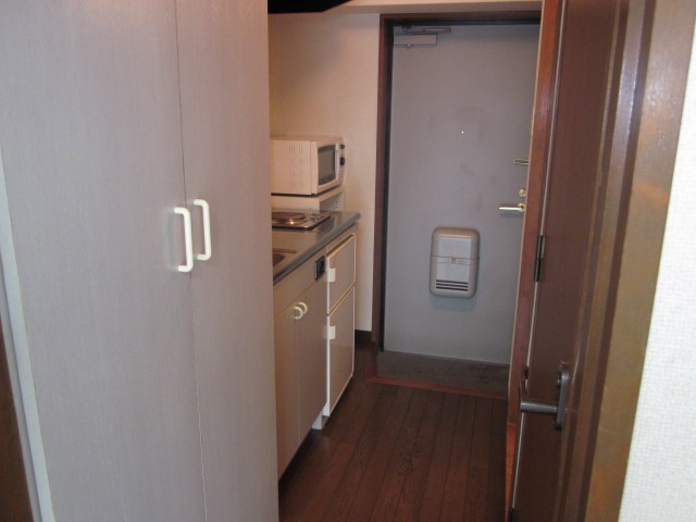 【玄関】 | アイリスハイツ2号館 | 同型タイプ