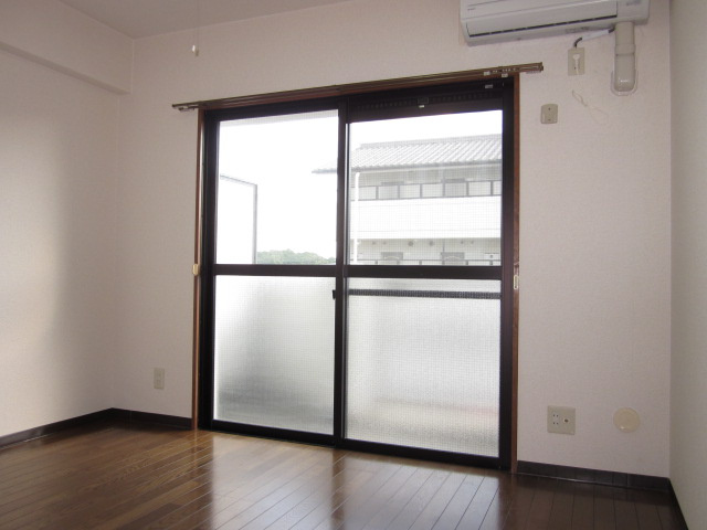 【洋室】 | アイリスハイツ2号館 | 同型タイプ