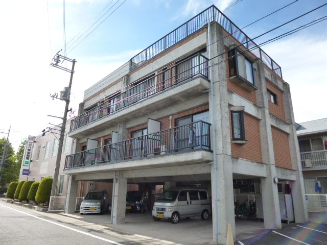 倉敷市沖新町の賃貸マンションの外観
