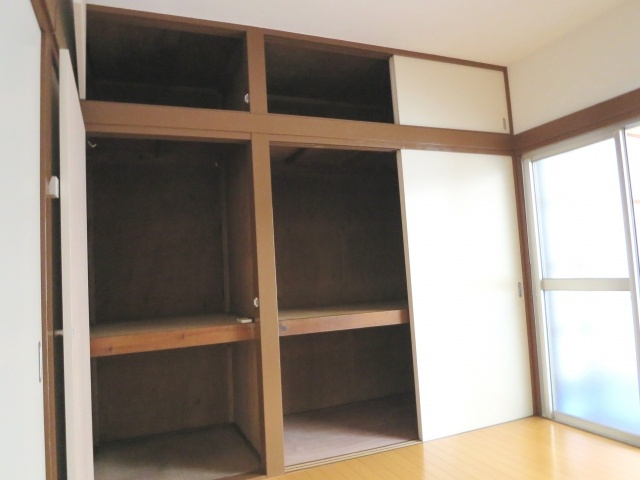 當麻貸家Ａ棟の収納
