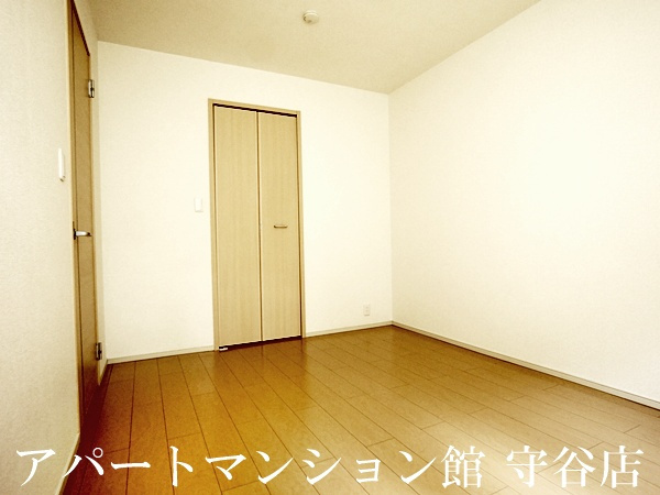 ピュアリアンハイツCの洋室