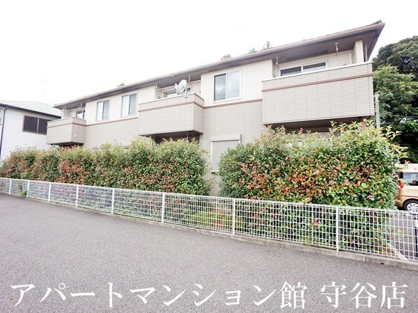 ピュアリアンハイツCの外観