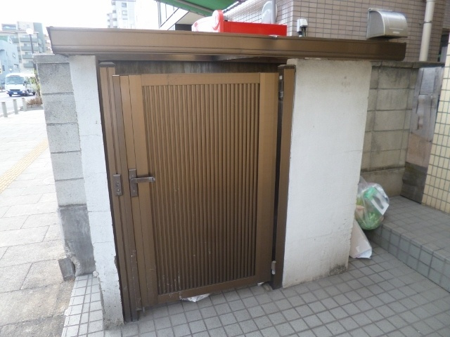 浦安市北栄３丁目の賃貸マンションのその他共用部分|ゴミ置き場♪