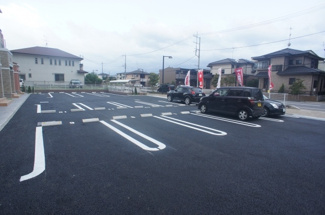 【駐車場】