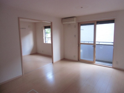 【寝室】 | ルミエールＷ