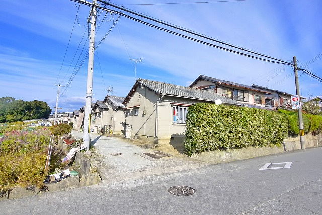 山口貸家のエントランス|建物の敷地です