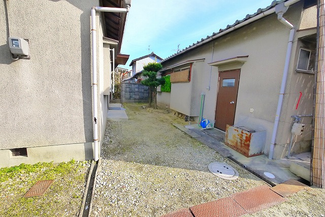 山口貸家のその他共用部分|敷地内です