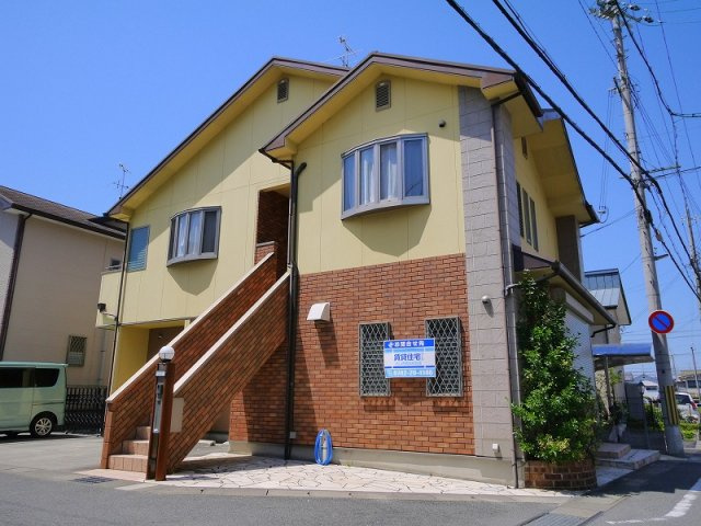 岡本ハイツ（南京終町）の外観