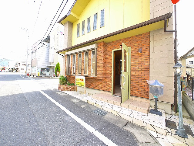 岡本ハイツ（南京終町）の外観