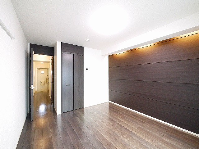 NEWコリーナの洋室|明るい洋室です