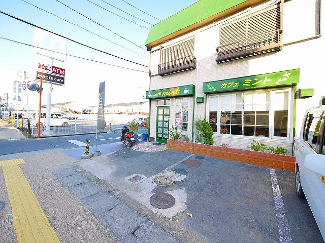 染谷店舗の駐車場