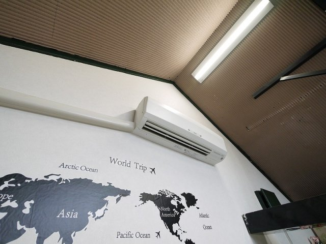 大下店舗の内装