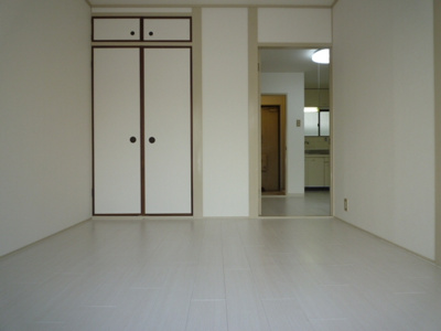 【洋室】 | ドウエル志紀 | 使い勝手のいい洋室です