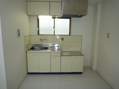 【キッチン】 | ドウエル志紀 | 使いやすいキッチンです