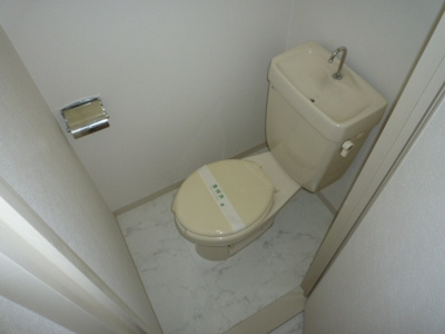 【トイレ】 | ドウエル志紀 | コンパクトで使いやすいトイレです