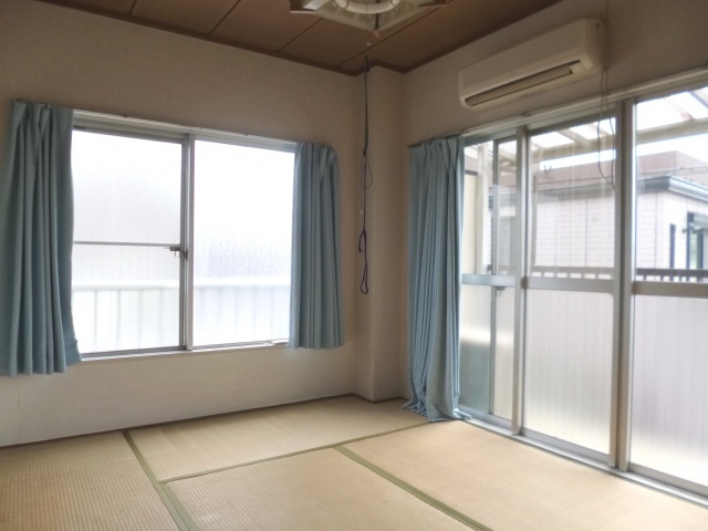 栄ハイツの和室