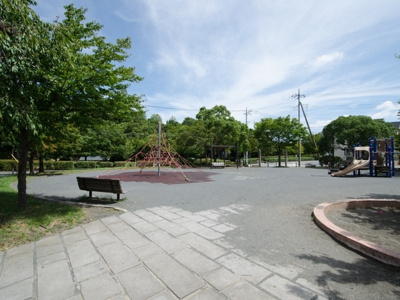 【周辺】 | 長坂売地 | 長坂ささのは公園まで1分