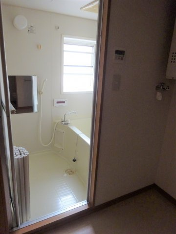 マンションemotionの浴室