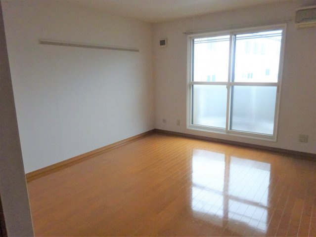 マンションemotionの居間・リビング