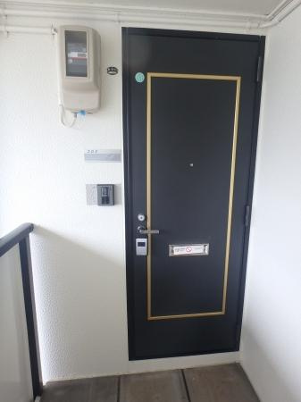 セジュール山田の玄関