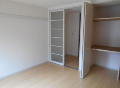 ディアス・ナガタの寝室