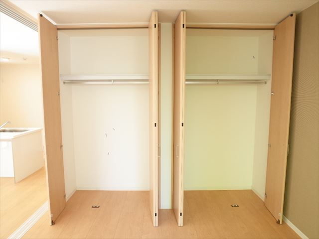 シャーメゾンハイツ群青の収納|シャーメゾンハイツ群青　ウォークインクローゼット