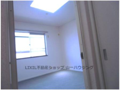 【洋室】 | エーデルワイス | ２Ｆ北西洋室２