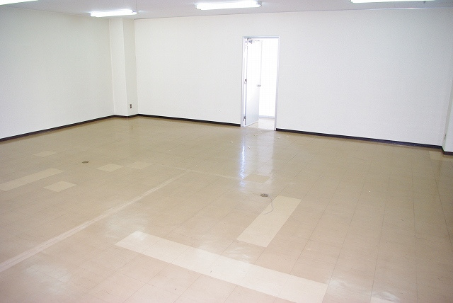 市役所前三和ビル（1-87）の内装