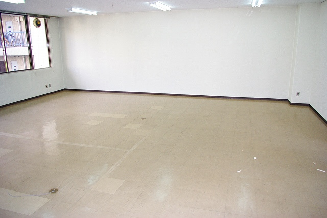 市役所前三和ビル（1-87）の内装