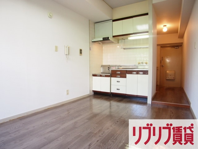 リエス千葉新町の居間・リビング