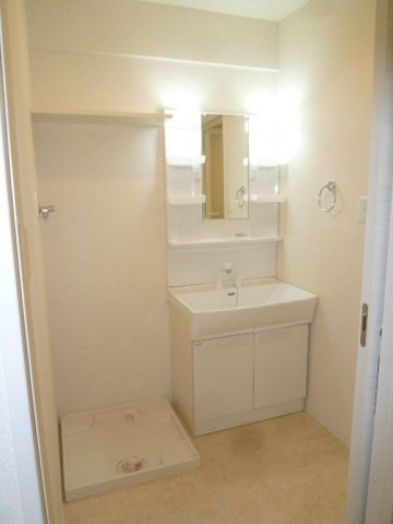 グリーンハイツ輝国の独立洗面台