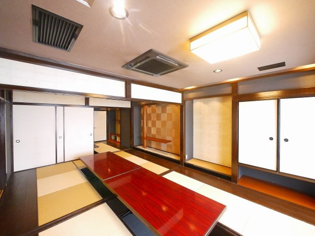 奈良ラインハウス