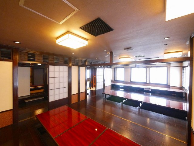 奈良ラインハウス