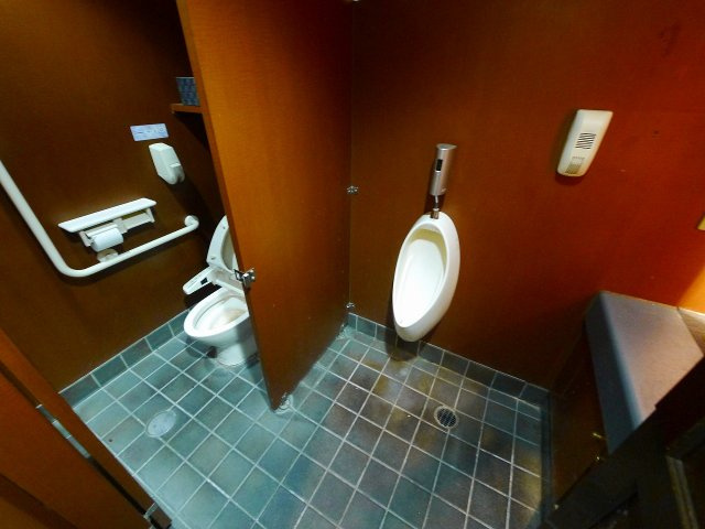 奈良ラインハウス