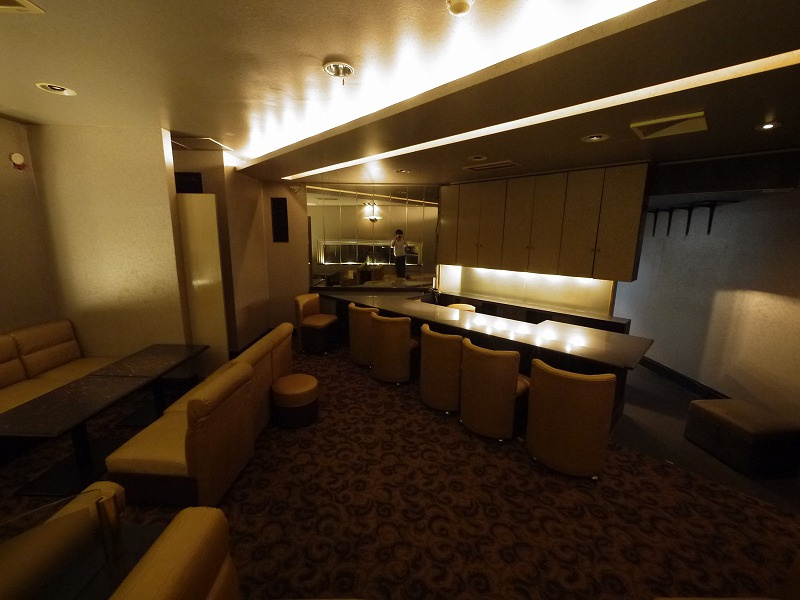 アルファプラザ