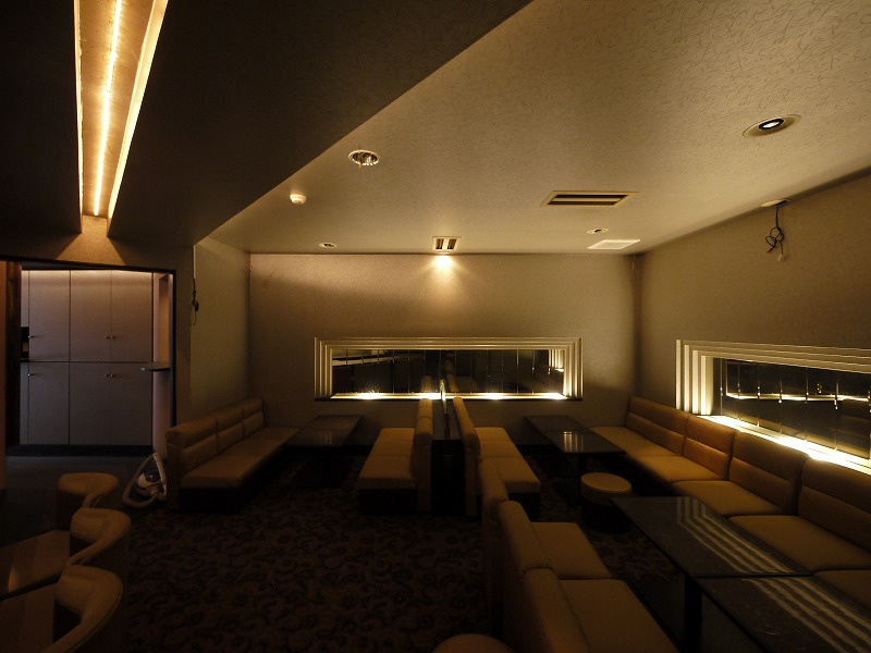 アルファプラザ