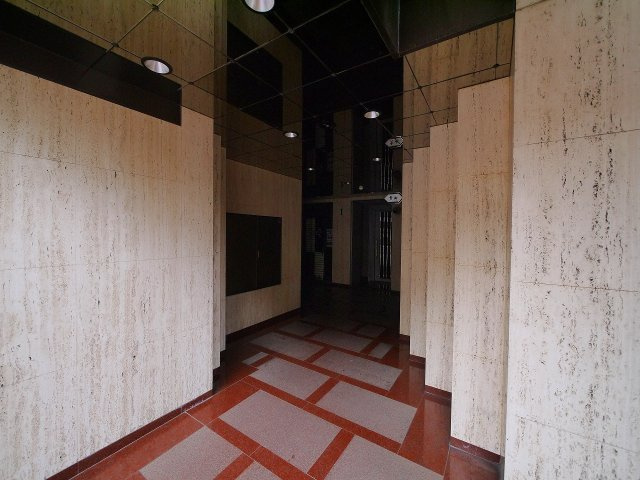 アルファプラザ