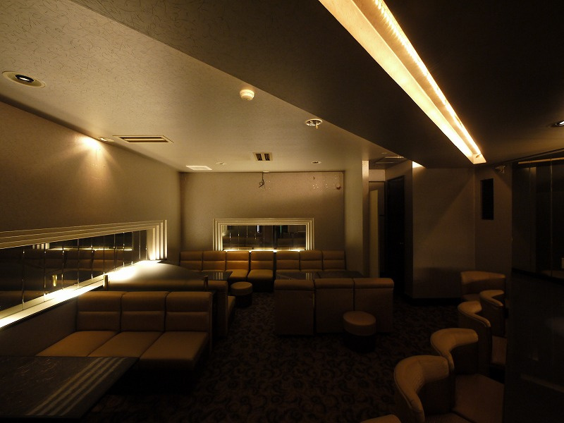 アルファプラザ