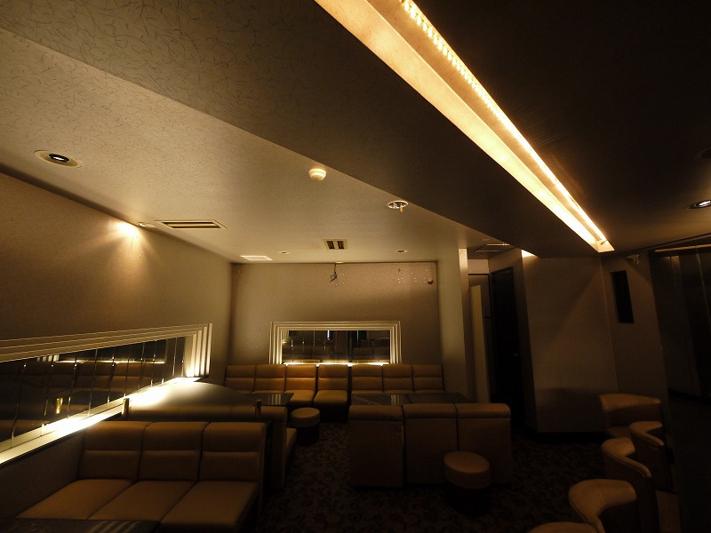 アルファプラザ