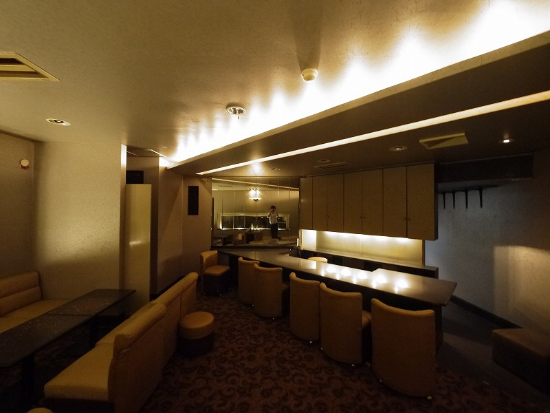 アルファプラザ