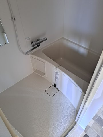 【浴室】 | 伊藤ビル | ゆっくり温まれますよ