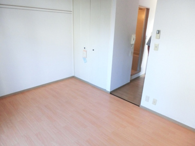 【居間・リビング】 | イースト板宿