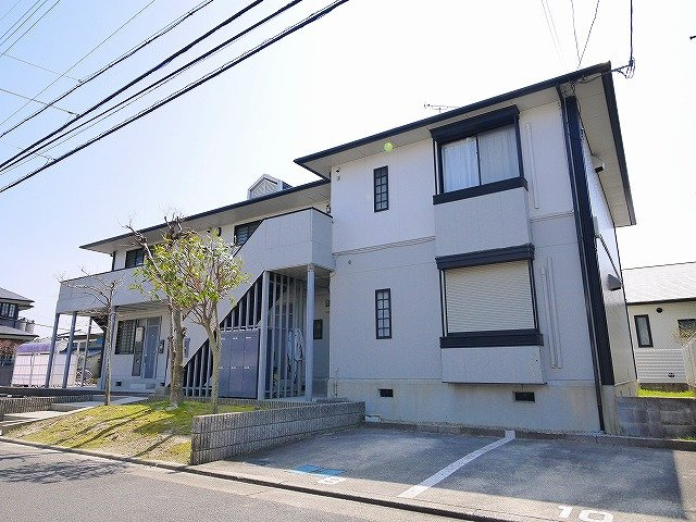 メゾンドルミエール