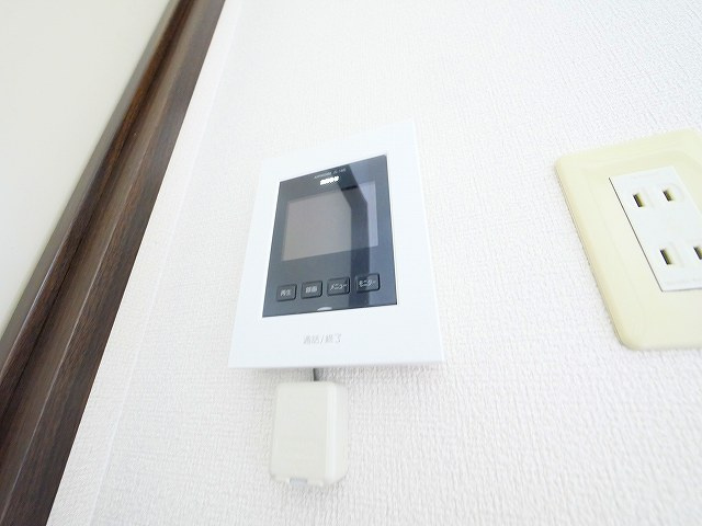 ラポール　Ａ　Ｂのセキュリティ|モニター付きインターホン完備