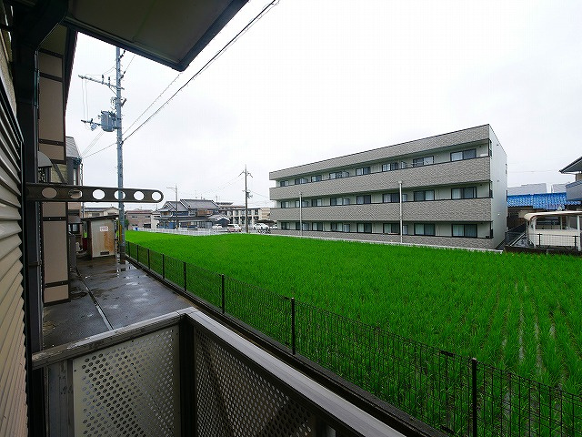 ラポール　Ａ　Ｂのバルコニー