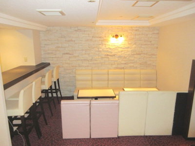 【内装】 | 北野坂すぐのミニラウンジ居抜物件