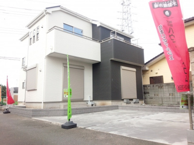 【外観】 | 久喜市北青柳/新築分譲住宅全1棟 | カースペース3台可　角地