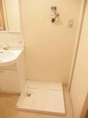 【設備】 | メゾン第三大泉 | 室内洗濯機置き場