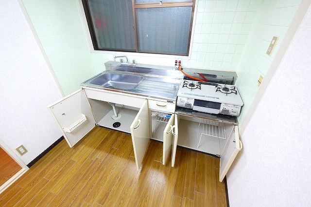 サンハイツ新大宮のキッチン